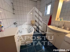 Casa individuala cu 7 camere,  P+M, zona Girocului - imagine 9