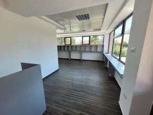 Spatiu comercial (birou, cabinet) Vicovu de Sus, central, parter - imagine 5