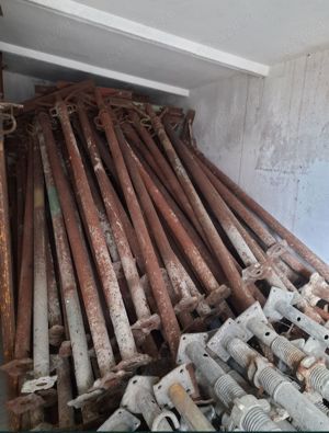 Închiriez POPI METALICI,Mai compactor wacker neuson  - imagine 3