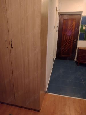 vand garsoniera  - imagine 3