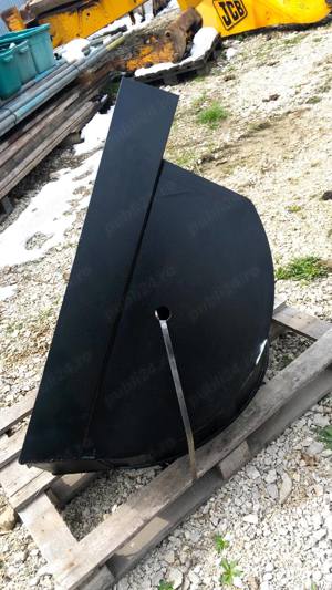 Cupă trapezoidală pentru JCB 3CX 4CX - imagine 3