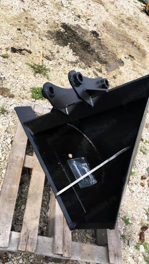 Cupă trapezoidală pentru JCB 3CX 4CX - imagine 5