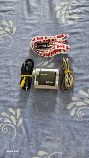 Cameră video nouă. 