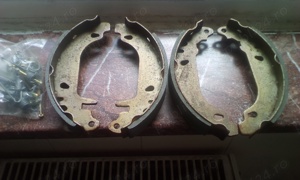 saboti (chit complet )pt.frine spate Peugeot 306 sau Citroien LX