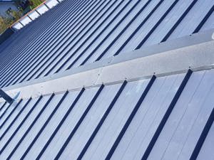 Reparatii Acoperisuri hidroizolatii Jgheaburi,Burlane,scocuri,Aticuri - imagine 4