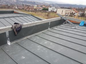 Reparatii Acoperisuri hidroizolatii Jgheaburi,Burlane,scocuri,Aticuri - imagine 8