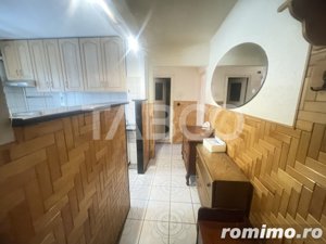 Apartament decomandat 2 camere 51 mpu balcon etaj 3 Vasile Aaron Sibiu - imagine 4