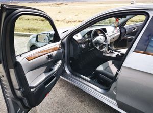 Mercedes-Benz E 200 CDI BlueEfficiency, cutie automata, 2010 - imagine 4