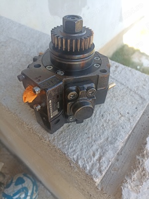 Pompa Injectie Bosch 0445010250 Renault 1.6 dci R9M - imagine 3