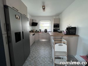 Vila Deosebită 5 Camere, 260mp, Panouri Solare și Grădină - Clinceni - imagine 14