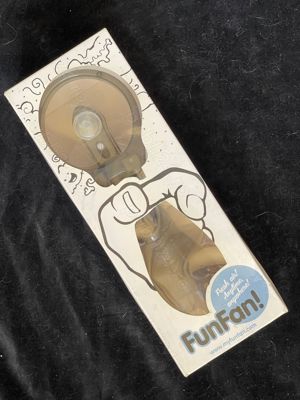 Ventilator portabil cu umidificator puverizator apa rezervor 250 ml - imagine 5