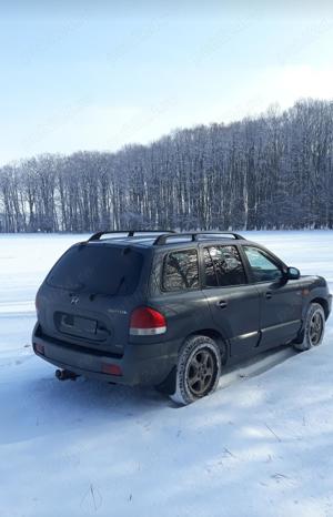 Hyundai Grand Santa Fe  - imagine 7