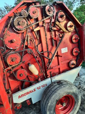 Vand presa baloti rotunzi  CLAAS ROLLANT 44  - imagine 7