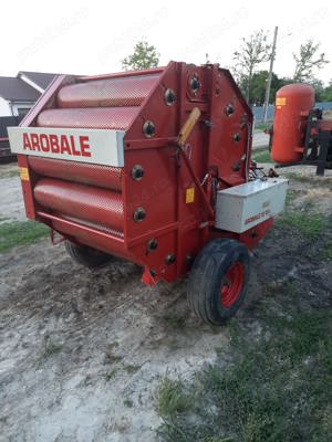 Vand presa baloti rotunzi  CLAAS ROLLANT 44  - imagine 4