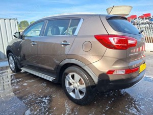 Dezmembrez Kia Sportage 2013 SUV 1.7 DOHC - imagine 3