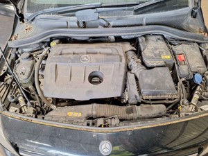 Dezmembrez Mercedes B-Class W246 2014 HATCHBACK 1.5 DCI - imagine 8