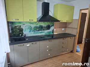 4 camere , etaj 1 , Circumvalatiunii-MCDonalds renovat - imagine 18