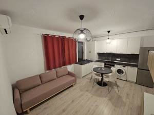 Proprietar, 2 camere vizavi de muzeul de apa Urseni