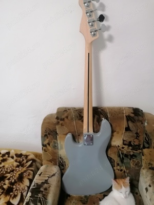 Chitara bas fender aerodyne - imagine 4