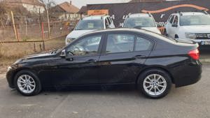 BMW Seria 3 318d xDrive Advantage - imagine 3