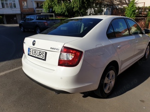 Skoda Rapid 1.4 TDI Ambition DSG cu Cutie Viteze Automată, Jante Aliaj, Senzori Parcare!!! - imagine 8