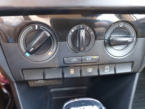 Skoda Rapid 1.4 TDI Ambition DSG cu Cutie Viteze Automată, Jante Aliaj, Senzori Parcare!!! - imagine 16