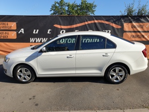Skoda Rapid 1.4 TDI Ambition DSG cu Cutie Viteze Automată, Jante Aliaj, Senzori Parcare!!! - imagine 4