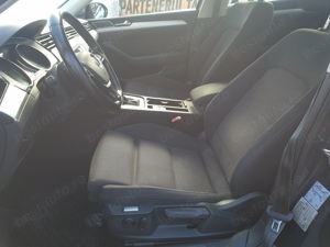 Volkswagen Passat 2.0 TDI DSG Comfortline Automat - imagine 12