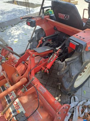 Tractoras de gradina hinomoto 4x4 - imagine 3