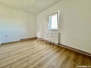 Apartament cu 2 camere, etaj 1,  pod propriu, la asfalt, Giroc - imagine 4