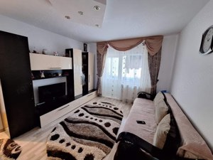 De vanzare apartament cu 2 camere, decomandat, etajul 1, zona Roman Vodă  - imagine 4