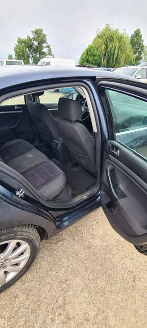 Dezmembram VW Jetta 1.9 tdi cod motor BKC 105CP an 2005-2010 - imagine 5