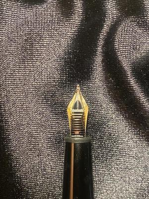 Stilou Montblanc Meisterstuck Solitaire 144 negru 14K - imagine 6