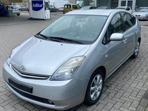 Inchirieri auto masini de inchiriat  Rent  Car Toyota Prius Hybrid cutie Automata Bucuresti 