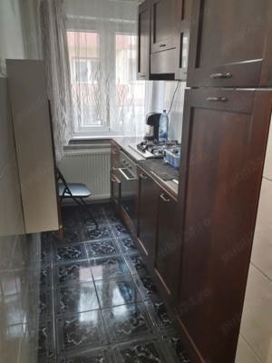 Inchiriez garsoniera  - imagine 2