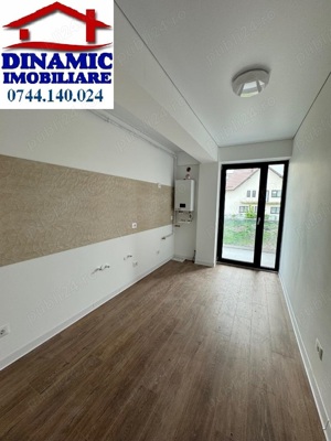 Ap 2 cam, complex nou, Str. Fermelor, parter. Preț 300 eur  lună - imagine 4