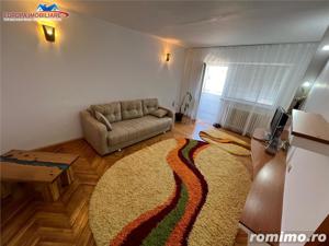 Apartament cu 3 camere de vanzare zona centrala Tulcea - imagine 2