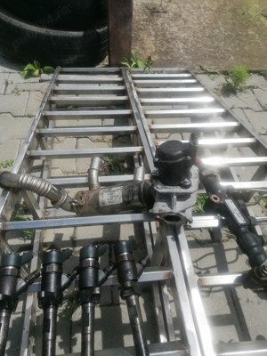 Piese  Ford Focus 1.6 tdci 2004-2006 - imagine 3