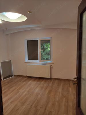 Apartament 2 camere Sid-Vest, parter,S-50 mp - imagine 6