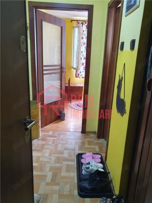 Vanzare apartament 3 camere, 70 mp, etaj 5, Avrig, Mihai Bravu, Bucur Obor - imagine 10