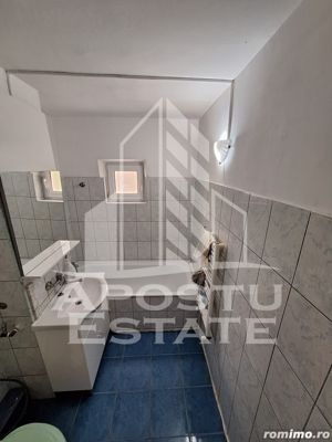 Apartament cu 3 camere, decomandat, zona Girocului - imagine 12