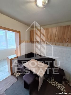 Apartament cu 3 camere, decomandat, zona Girocului - imagine 3