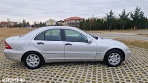 Mercedes c 220 CDI Dublu Climatronic Fără Rugină 158.000Km - imagine 5