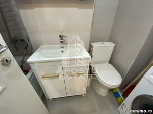 Apartament 2 camere decomandat, zona Favorit - imagine 10