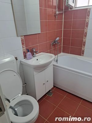 Apartament 3 camere, zona Parangu (Strada Eliberarii) - imagine 2