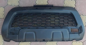 Grila Duster: 622545841R