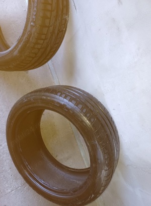 Vând ANVELOPE DE VARA 2 bucati . 235/45 R18 ! VELOX SPORT ! DOT 2020!400 Lei ! - imagine 3