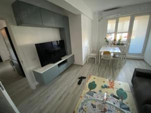 Vând apartament cu 3 camere  - imagine 9