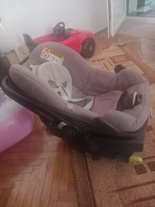 scoica masina cu izofix