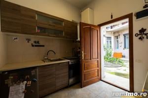 FILM! Corp de casa, cu 2 camere + spatiu comercial de 18.5mp, Central, Brasov.. - imagine 3